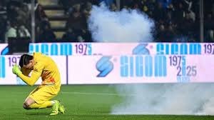 基米希本赛季欧冠100次参与形成射门的进攻，领