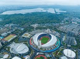 棒球场上的雨天延迟规则背后的商业损失与补赛博弈